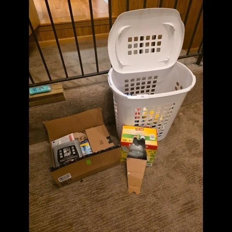 Glad Laundry Basket Trash Bags White 160ct