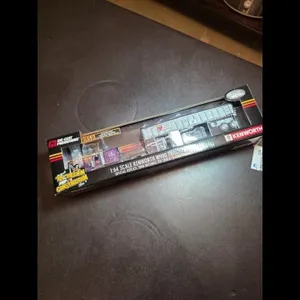 Die-Cast Promotions Kenworth W900 Tractor-Trailer
