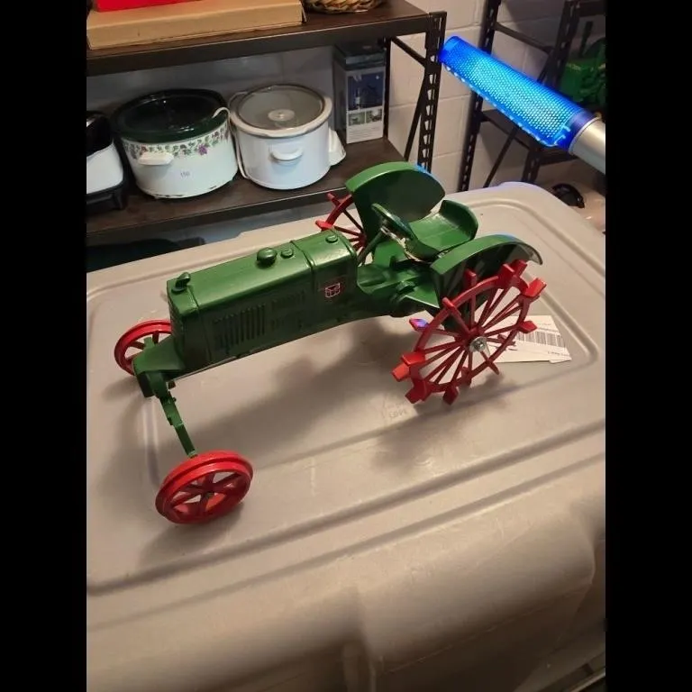Ertl National Show 1988 Scale Models Tractor Toy G