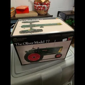 The Ertl Company Precision Series The Oliver Model