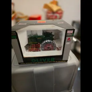 SpecCast Oliver 77 Narrow Front Tractor with 1095