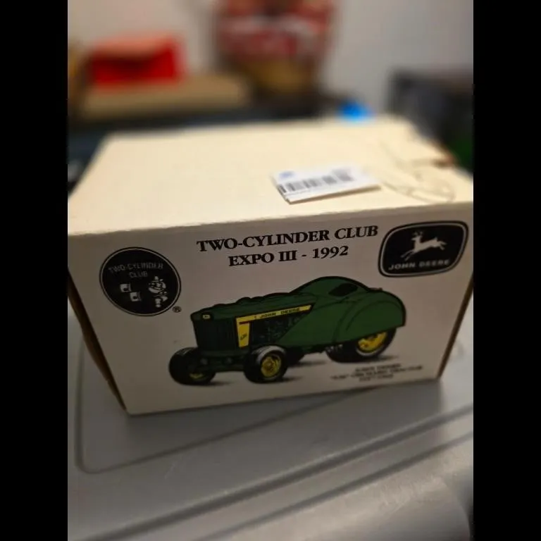 John Deere "620" Orchard Tractor ERTL 1992 Two-Cyl