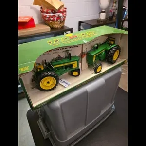 John Deere 720 & 820 50th Anniversary Collector Se