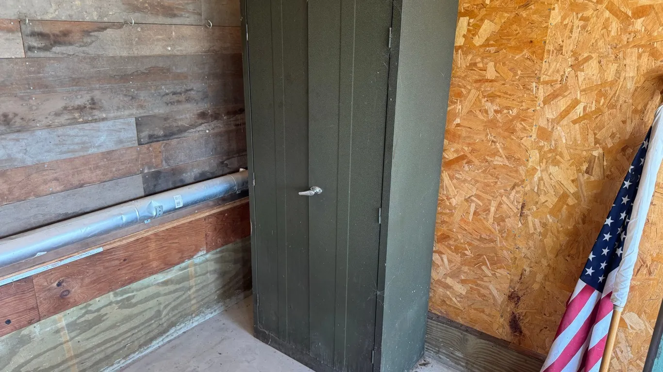 32"x18"x72" Shop cabinet