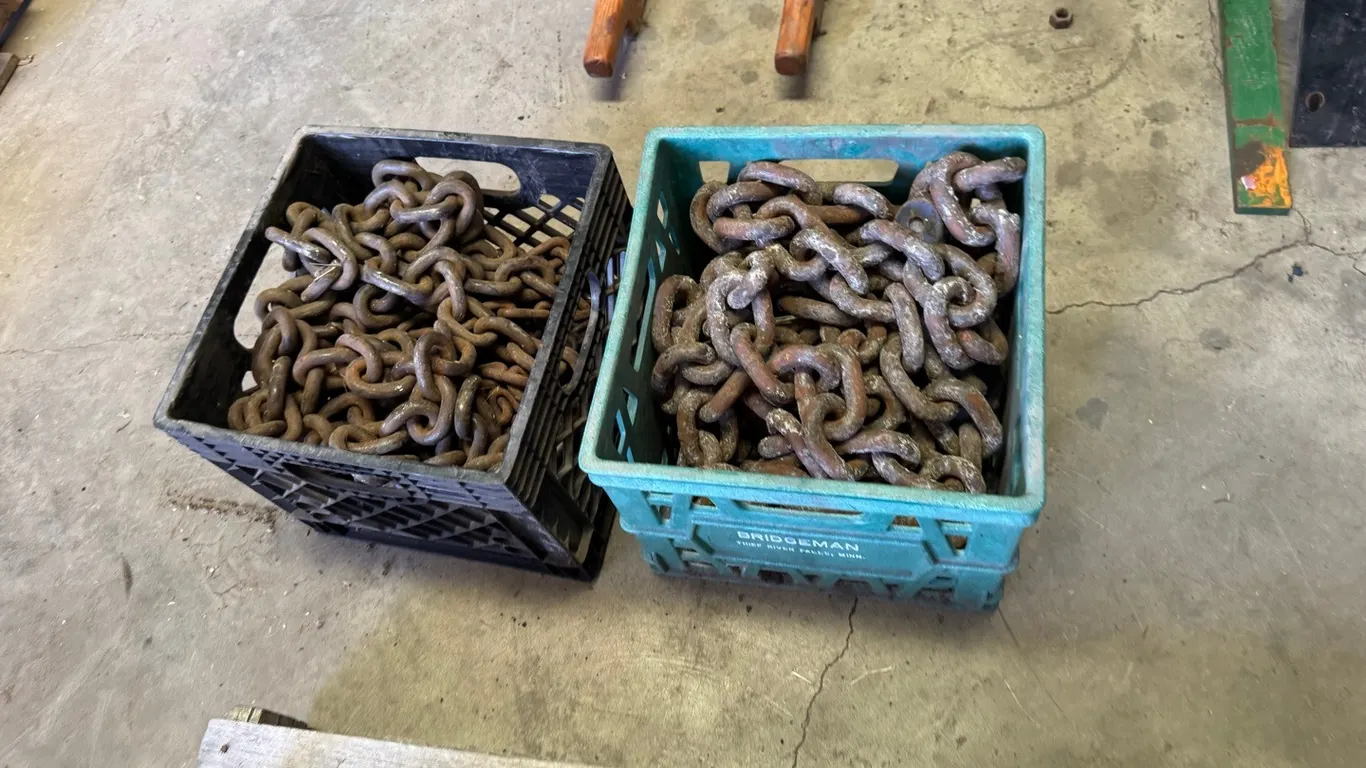Assorted HD log chains