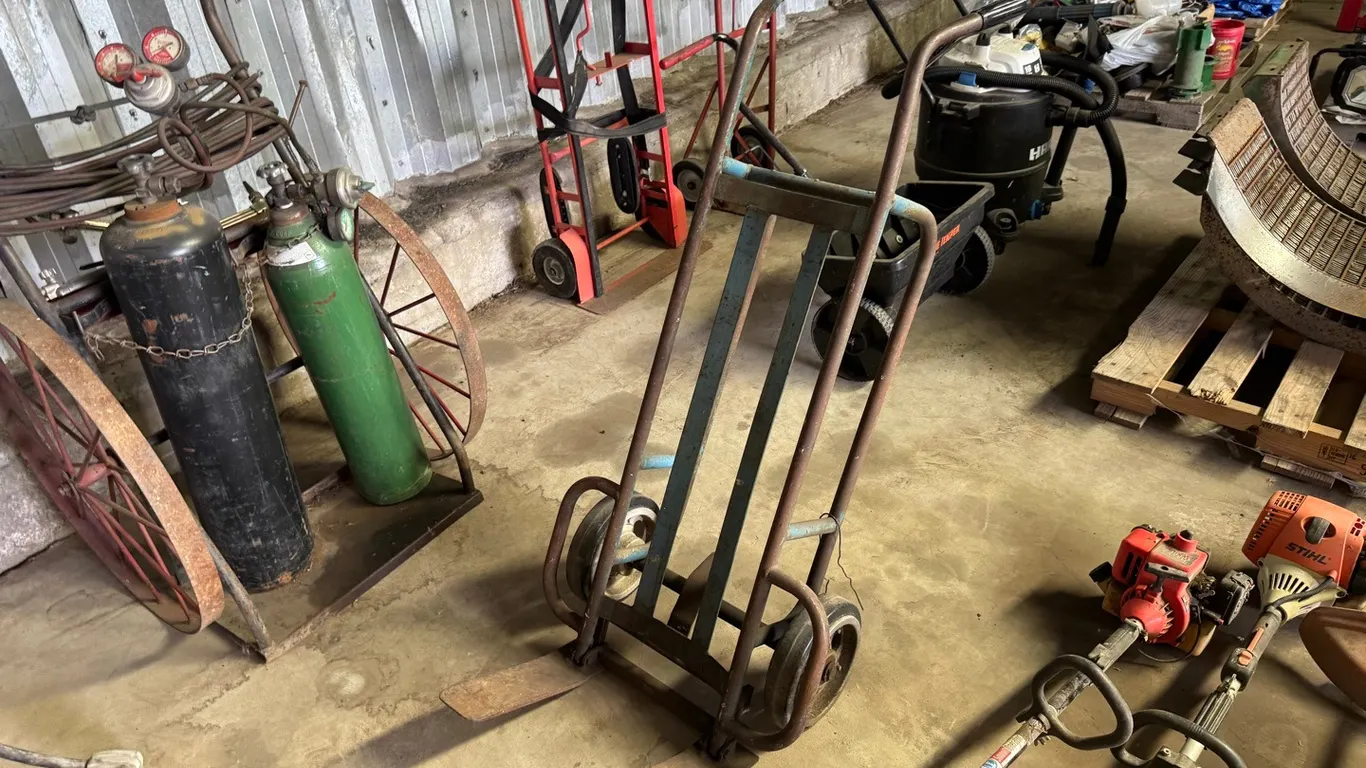 Hand truck