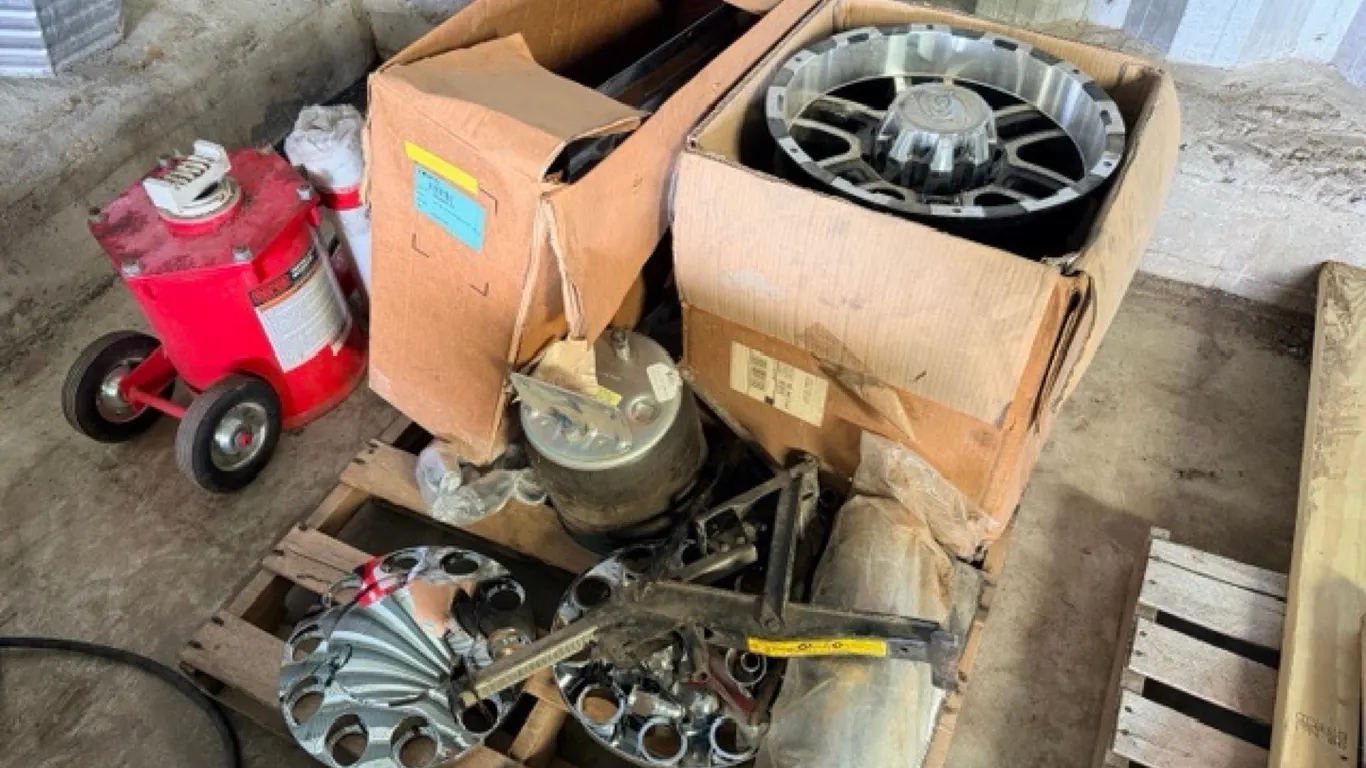 Assorted automotive parts