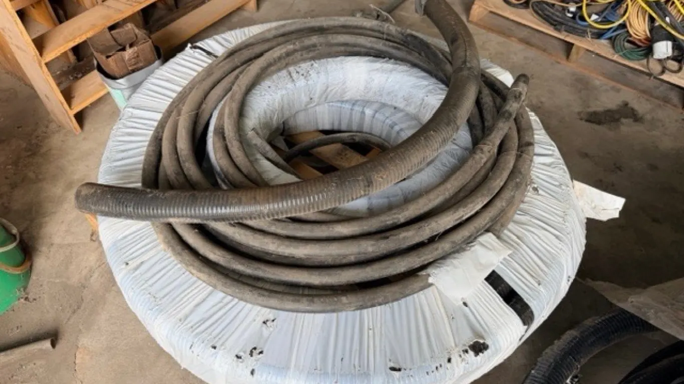 Unused JD air seeder hose