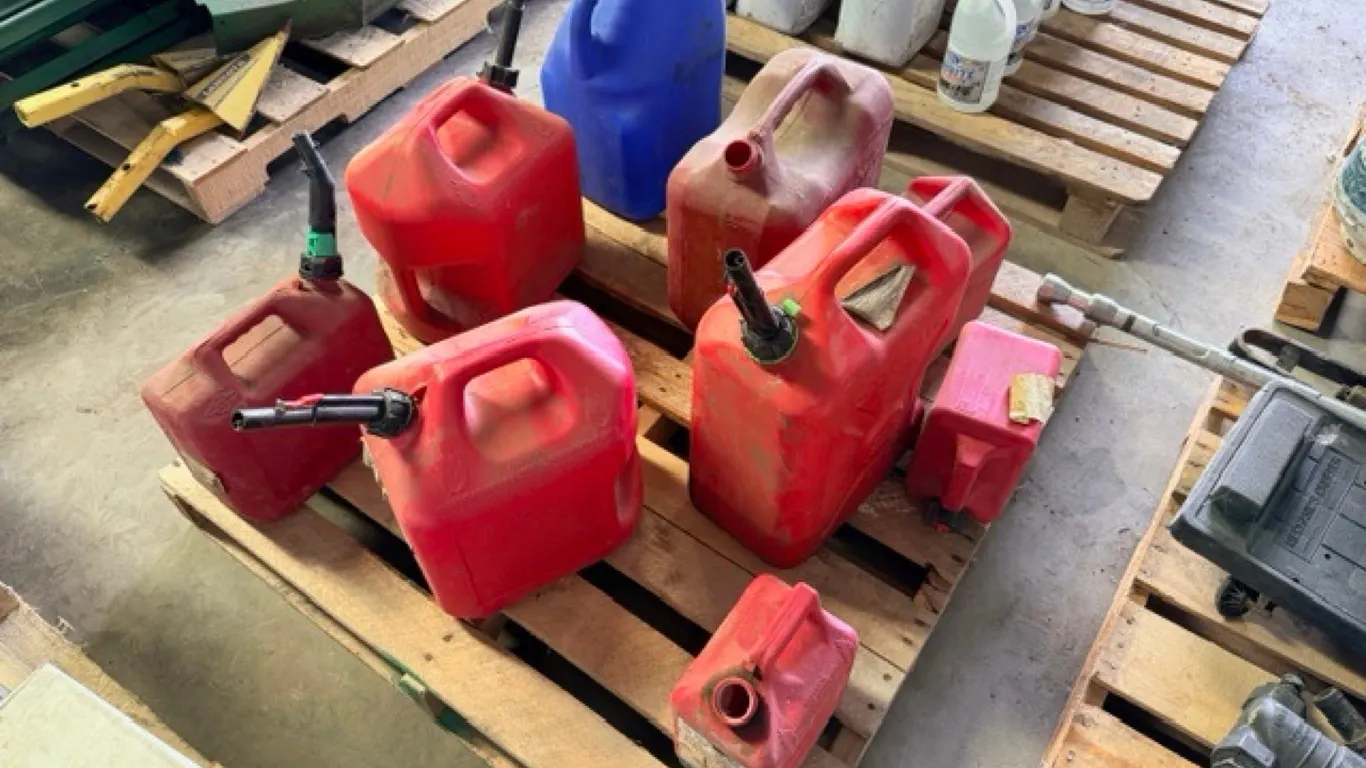 Assorted fuel cans