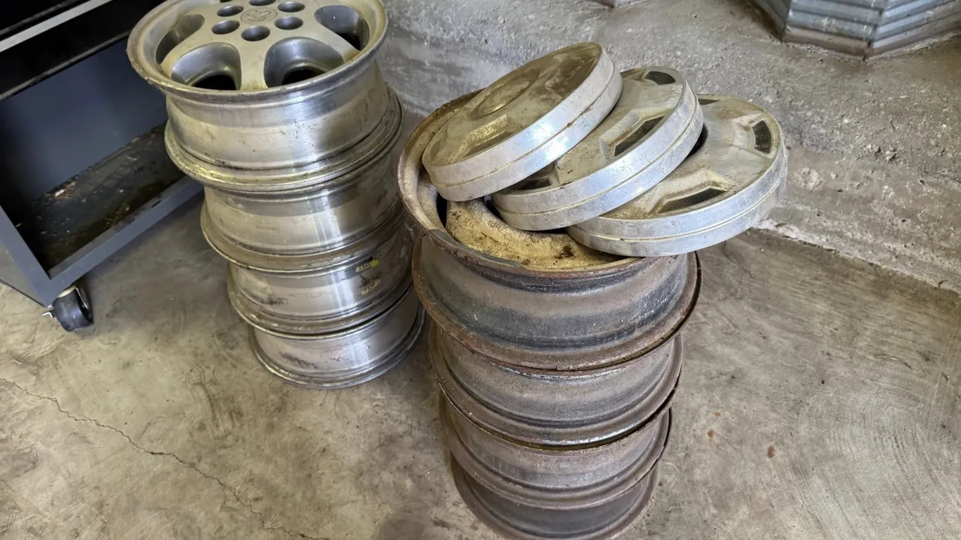 4) 15" 5-bolt wheels
