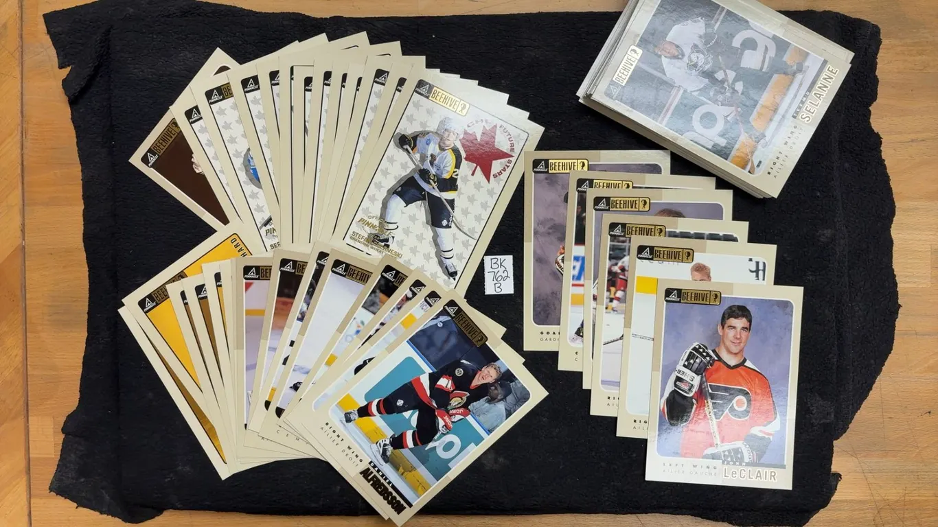 Set of Beehive Hockey Cards, #1-75, 1997-98