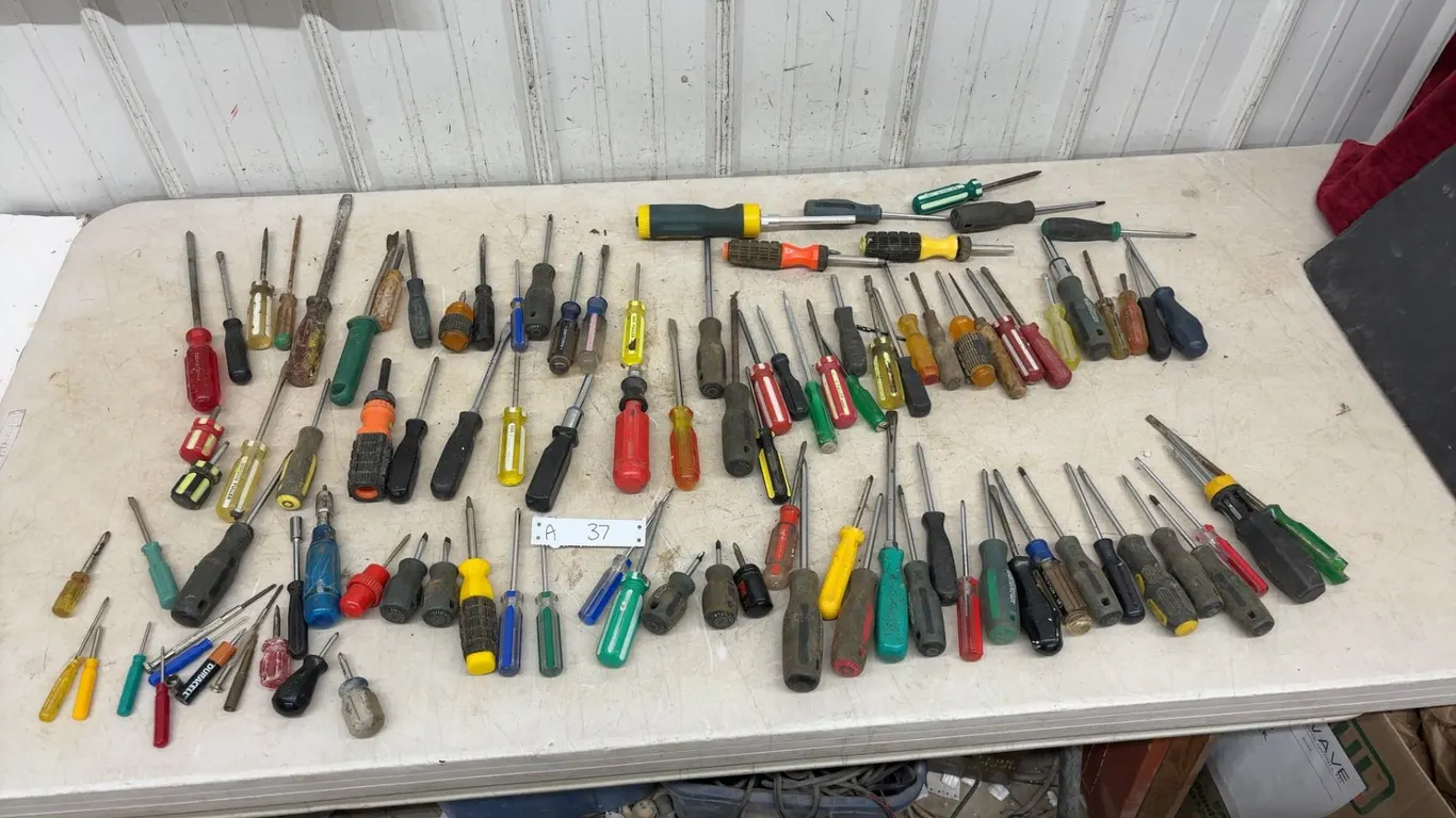 Collection of Screwdrivers