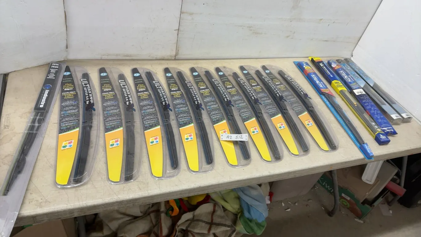 New 13 Wiper Blades: Ultimate X 22”, Michelin Guardian and Stealth 17”, EZ-Fit AS17