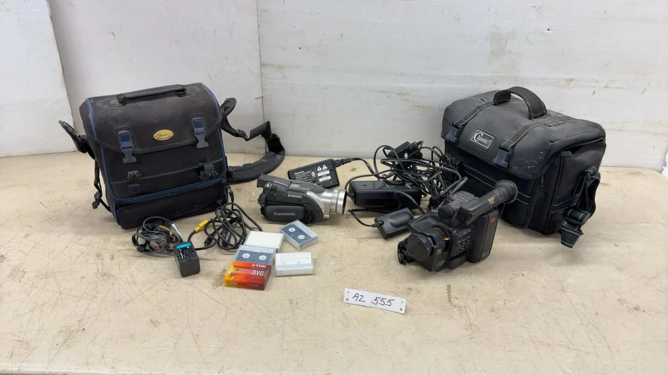 Canon Canovision 8 E07 8mm Camcorder with 8x AF Zoom, Panasonic NV-M40 Camcorder, Bags