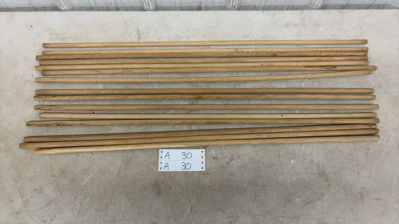 15 Wooden Dowels