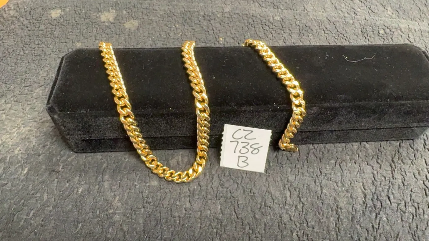 18K Gold Plated 8.0mm Cuban Link Necklace, 18” Long