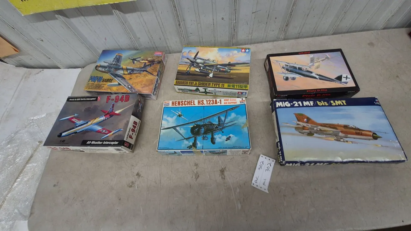 Lot of 6 Model Airplane Kits:1/48 scale F-94B, Arado Ar 196A, Henschel Hs 123A-1, Kawanishi N1K1