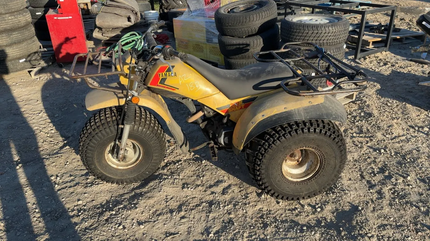 1983 Yamaha 200E 3-Wheeler ATV, Pull Start