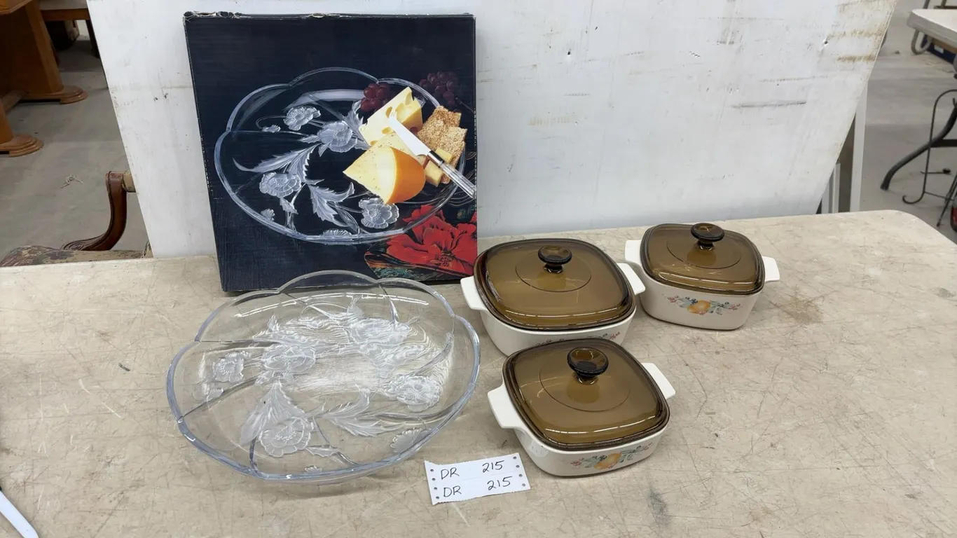 CorningWare Peach Floral Casserole Dishes 3 and Glass Divided Serving Tray in Box