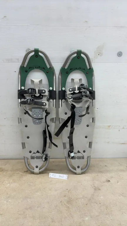 Snow Mountain Aluminum Frame Snowshoes with Buckle-Strap Bindings, Made in Canada, 28 × 9”