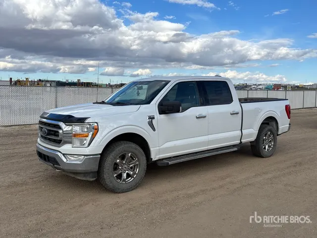 2021 Ford F-150 XLT 4x4 Crew Cab Pickup