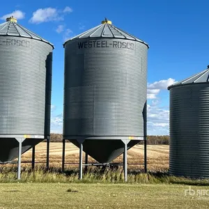 Westeel-Rostco +/- 2250 bu 6 Ring Hopper Grain Bin