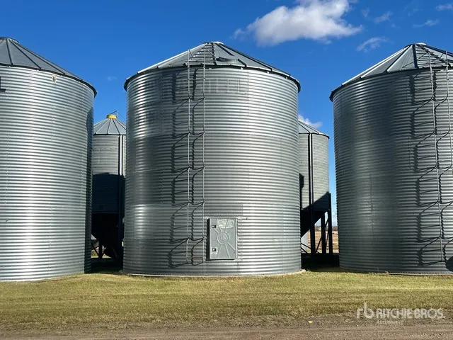 Westeel +/- 6900 bu 6 Ring Grain Bin