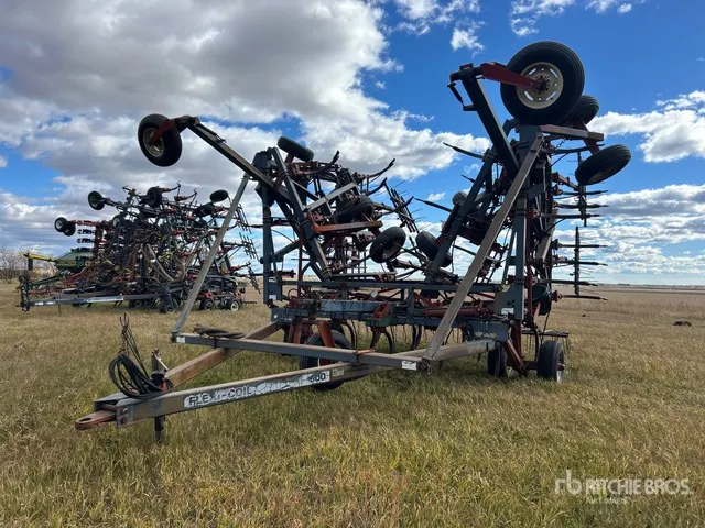 Flexi-Coil 600 47 ft Chisel Plow