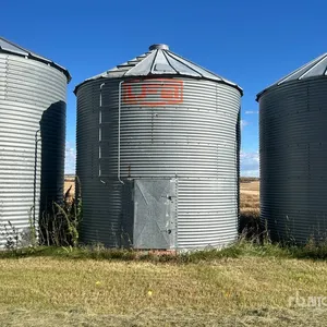 UFA +/- 1650 bu 5 Ring Grain Bin