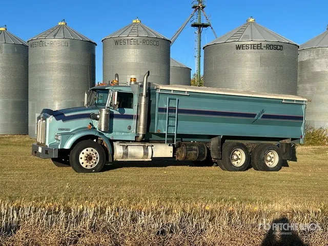 1996 Kenworth T800B 6x4 Grain Truck