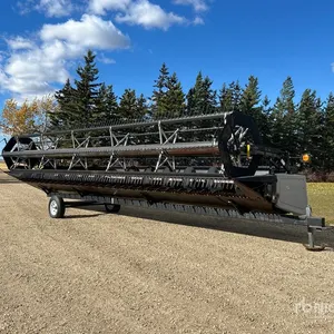 Gleaner 330 30 ft Corn Combine Header