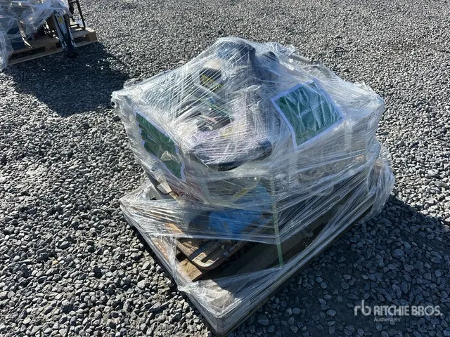 2015 Weber CF 3 HD Vibratory Plate Compactor