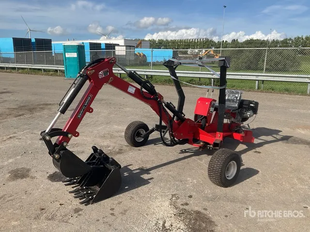 2022 Plus Power SLB15 Mini Excavator (Unused)
