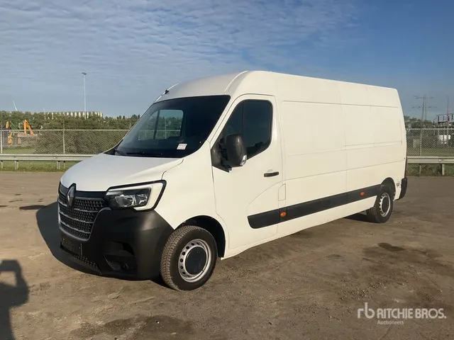 Renault Master Cargo Van