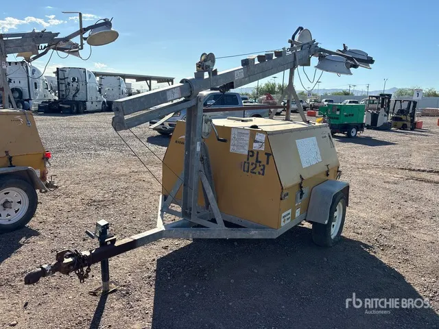 Warren Power Systems WCW84MH 8.2 kW Light Tower