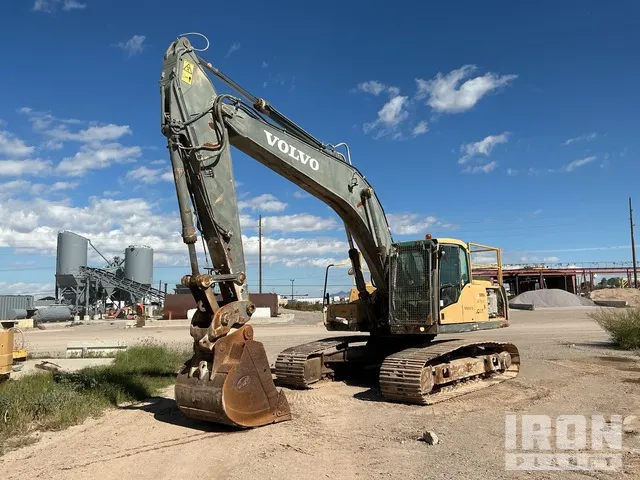 2008 Volvo EC240C Tracked Excavator