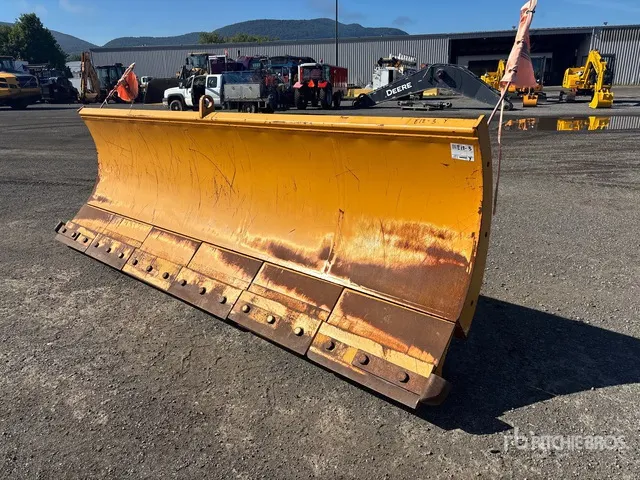 EDF EDF-12-44HD 12 ft Reversing Snow Pusher