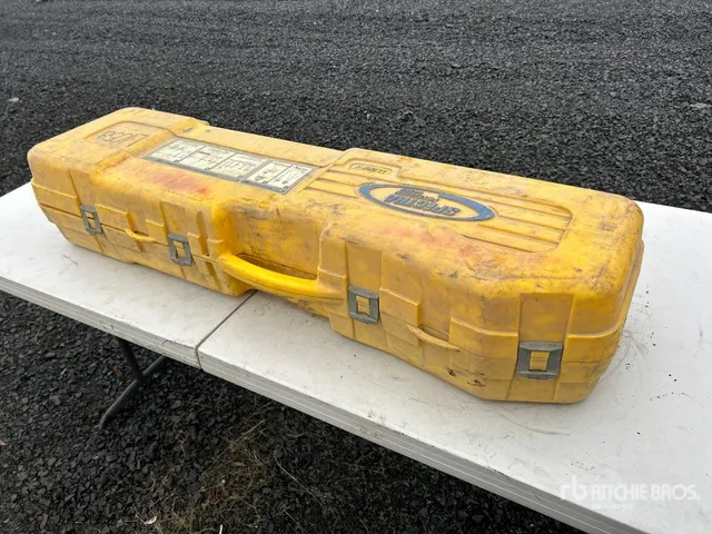 2022 Trimble LL100N Laser