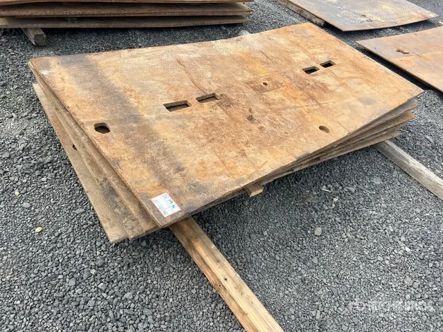 Quantity of (5) 4 ft x 8 ft (2) (1 in Thick) & (3) (.75 in Thick) Steel Plates