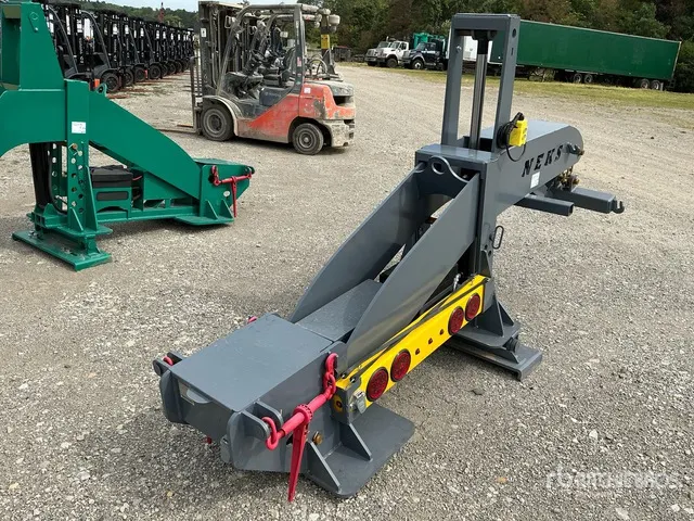 2026 Neks Hydraulic Fifth Wheel Wrecker Attachment (Unused)