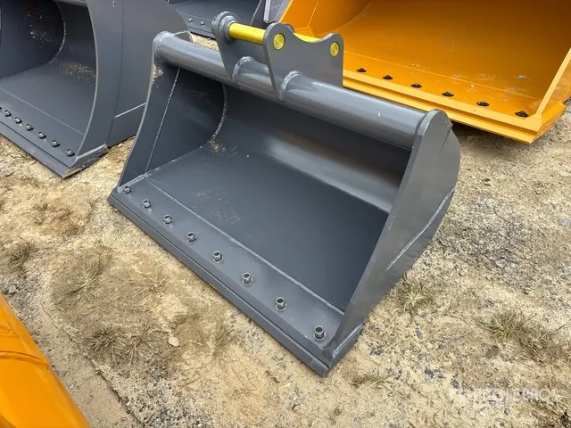 2026 Warrior WBMCC5-1220 48 in Cleanup Excavator Bucket - Fits Cat 305 / 5 - 6 ton (Unused)
