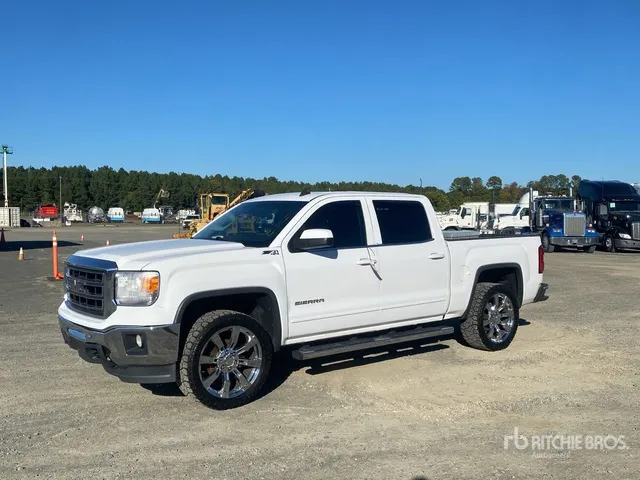 2014 GMC 1500 4x4 Crew Cab Pickup