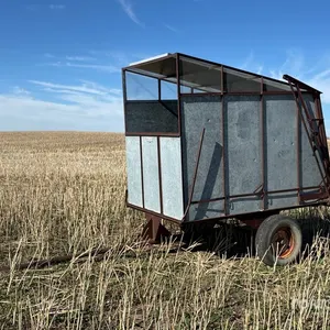 Nodge MFG. Co 8 ft x 5 ft S/A Chaff Collector