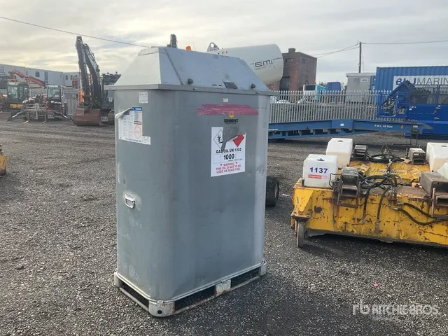 Schutz 900 L Skid Mounted Steel Fuel Tank