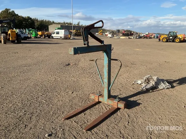 2012 Conquip CA102 Forks