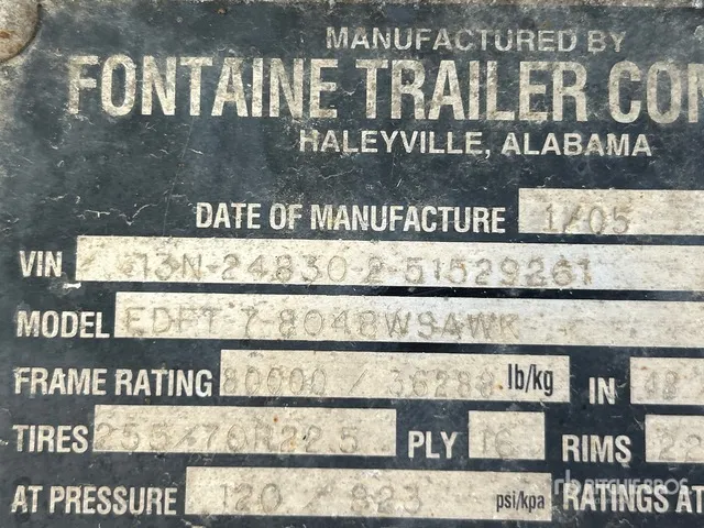 2005 Fontaine Step Deck Trailer