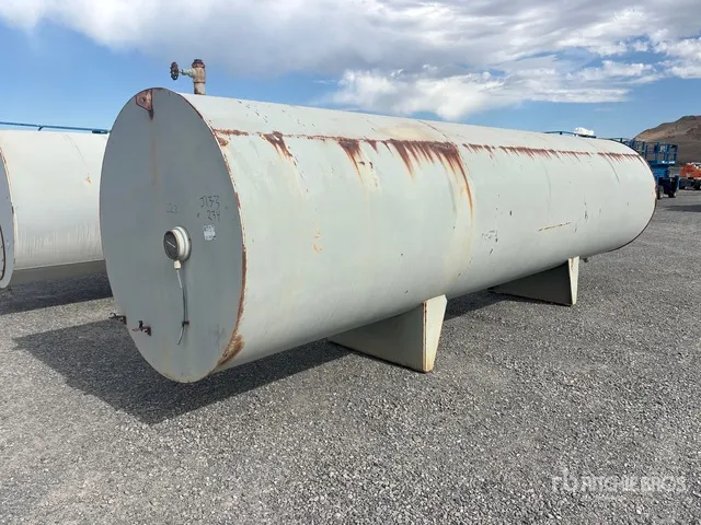 4000 gal Steel Tank