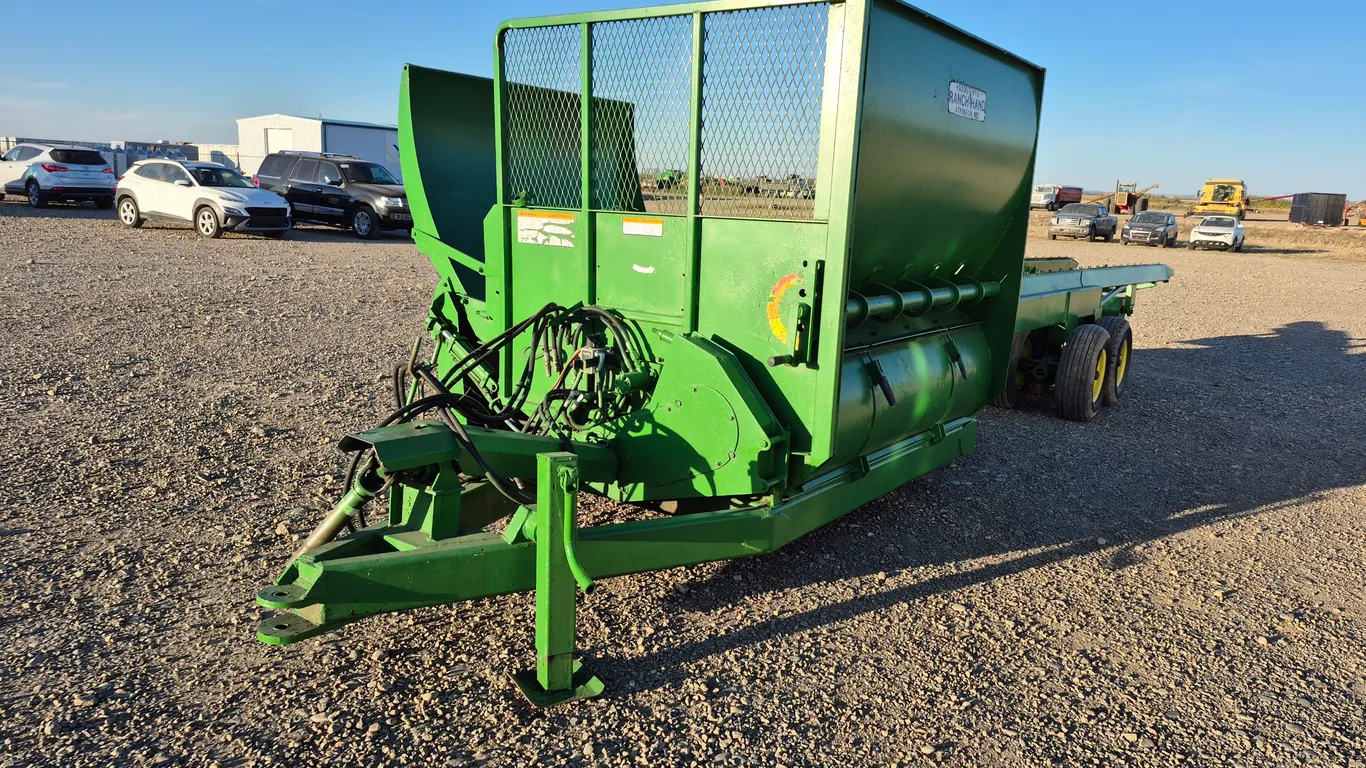 2012 KRAMER RANCH HAND 660 6-BALE PROCESSOR