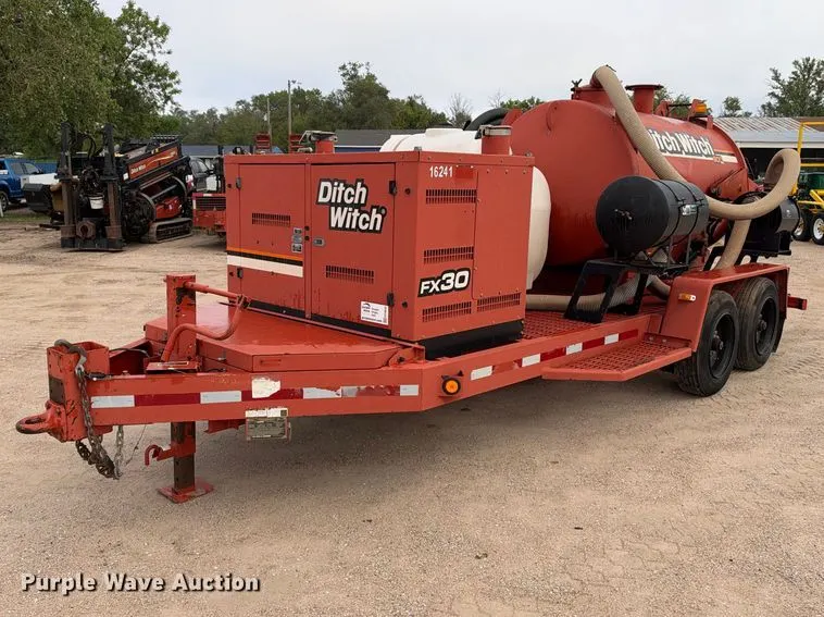 2014 Ditch Witch FX30 vacuum excavator