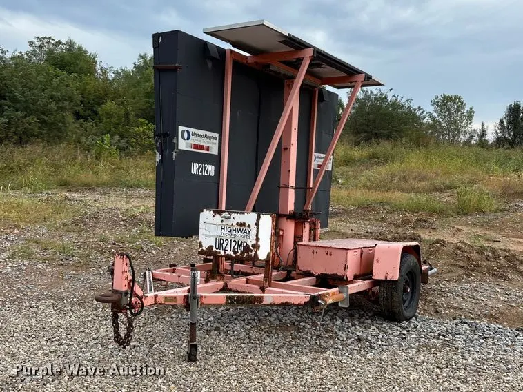 2003 Wanco arrow board trailer